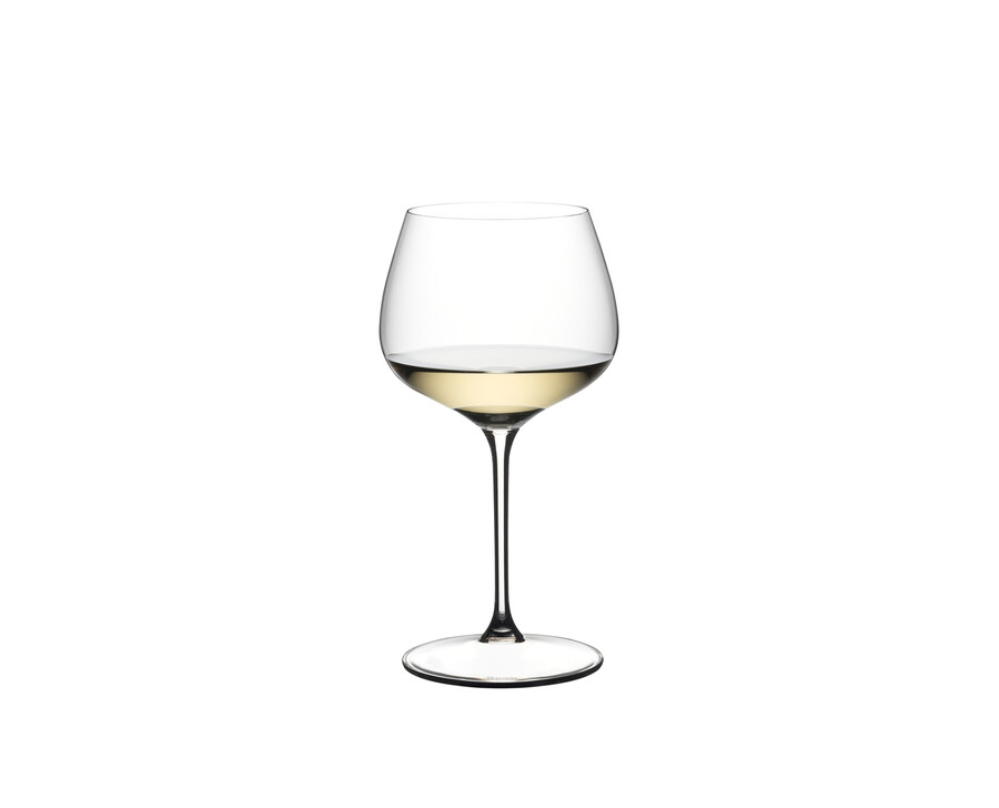 grape@riedel chardonnaygin tonic