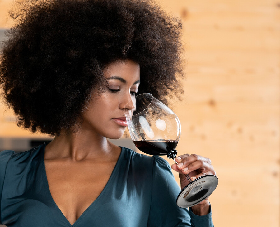 riedel fatto a mano performance pinot nero - base nera